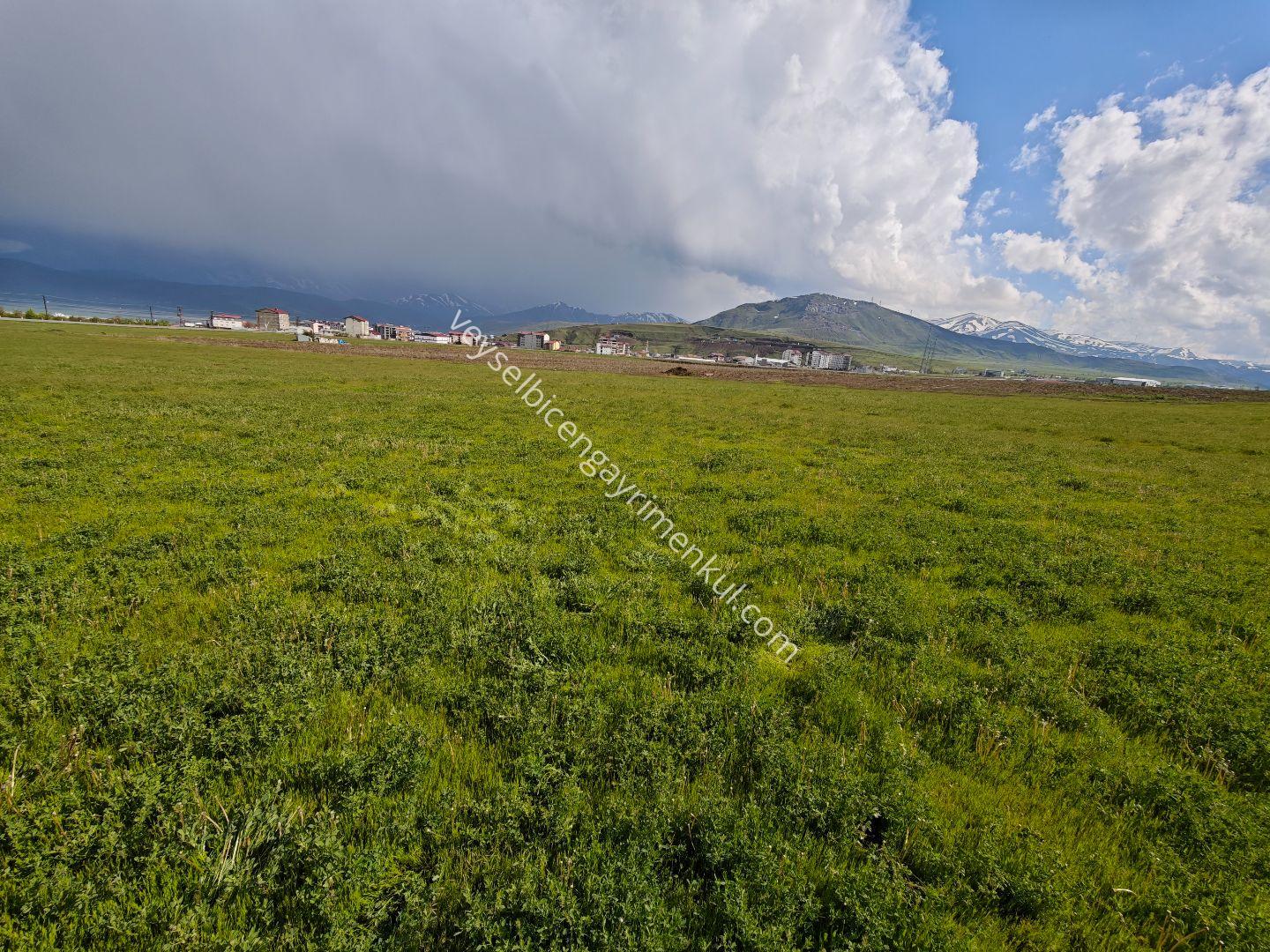 TATVAN KARŞIYAKA DA SATILIK İMARLI İFRAZLI